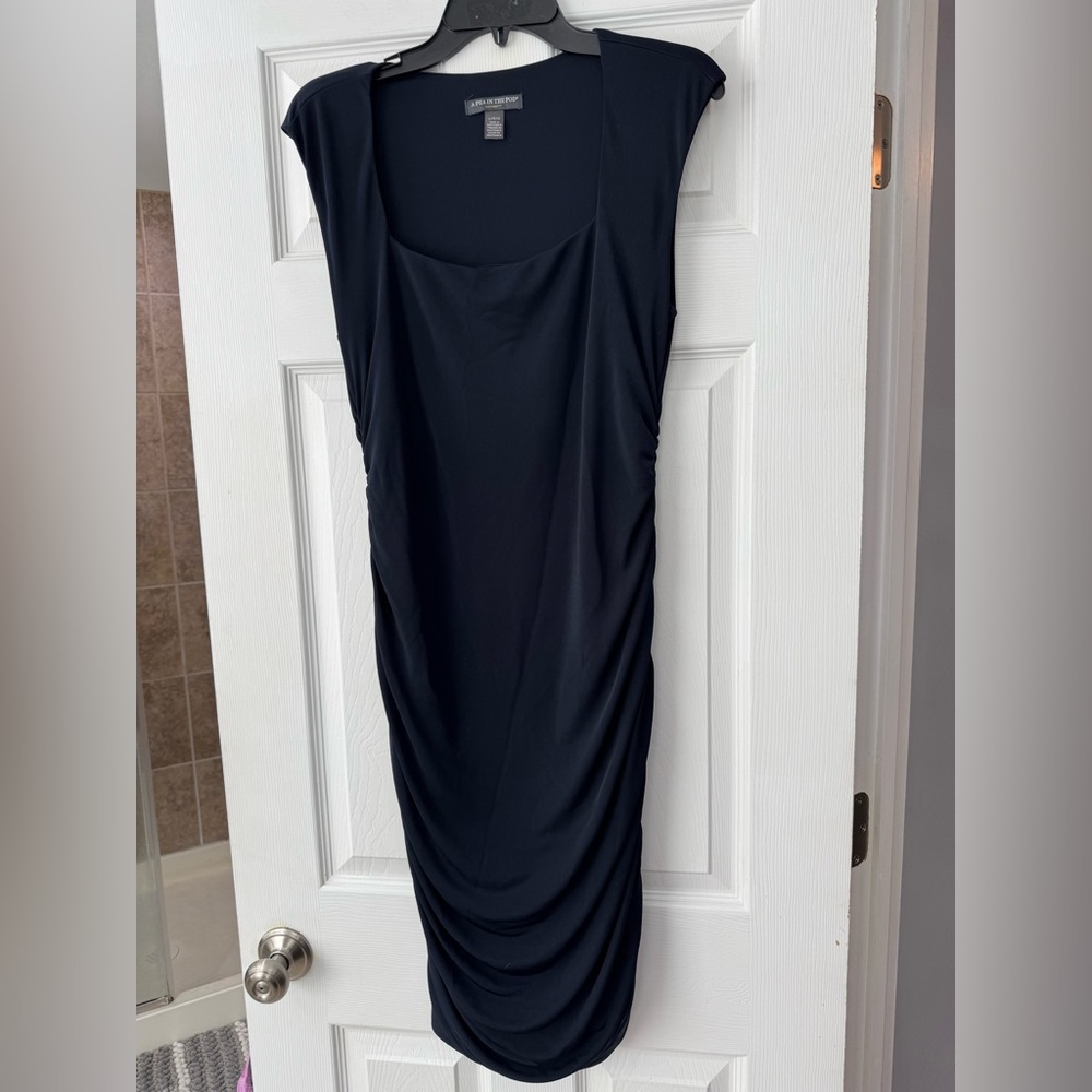 🤰🏻A Pea in the Pod Dark Blue Gathered Midi Dress, Large🤰🏻